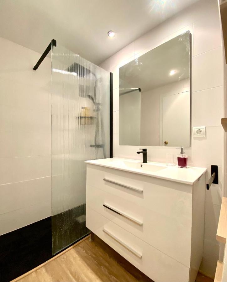 Apartamento Con 3 Habitaciones, Terraza Y Jardin Comunitario Con Piscina En Sant Antoni De Calonge Buitenkant foto