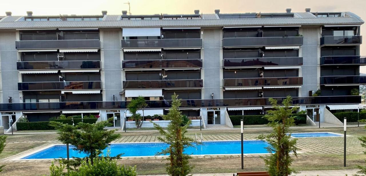 Apartamento Con 3 Habitaciones, Terraza Y Jardin Comunitario Con Piscina En Sant Antoni De Calonge Buitenkant foto